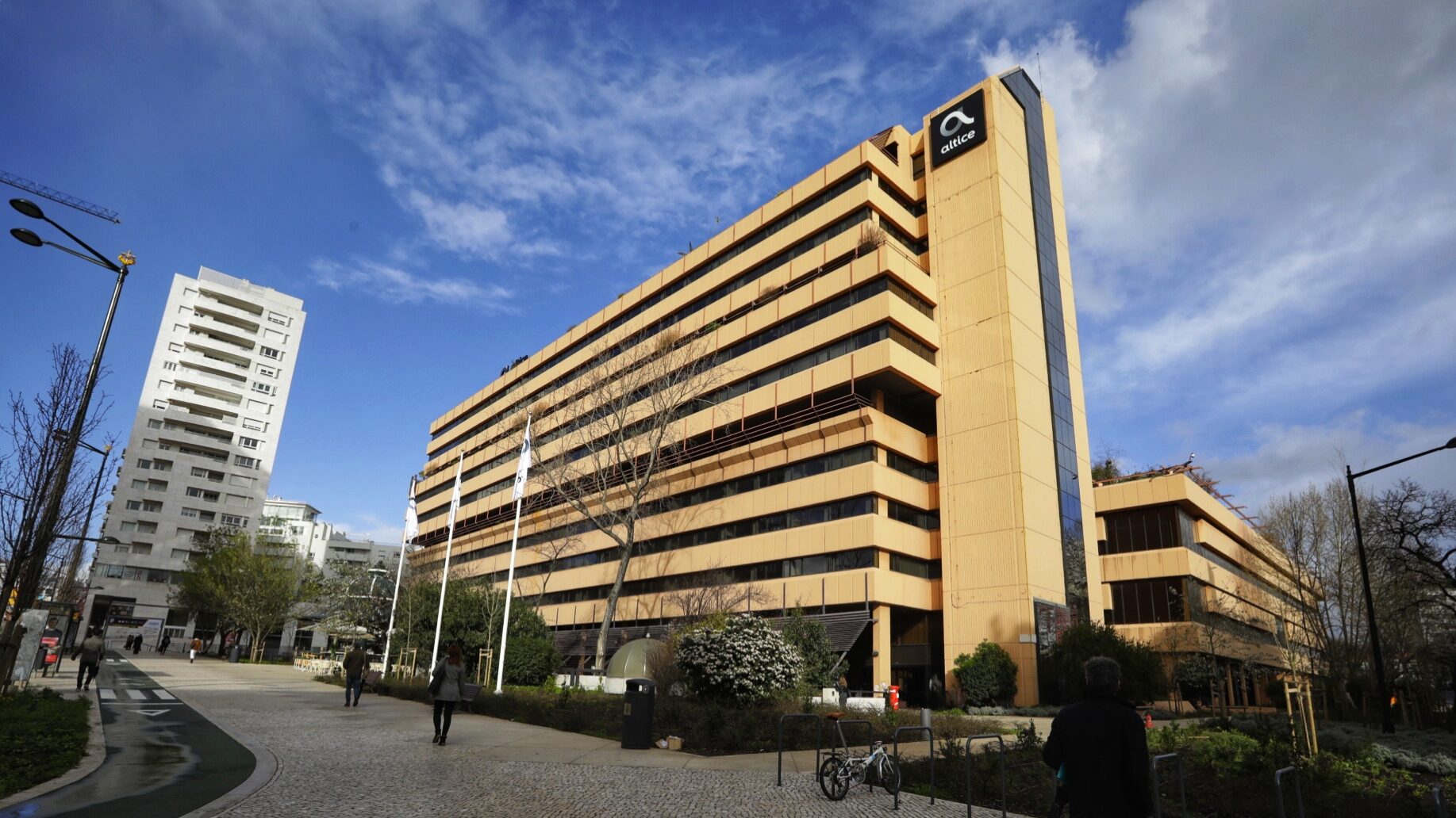 Meo pediu 500 saídas com subsídio. Governo autorizou 300