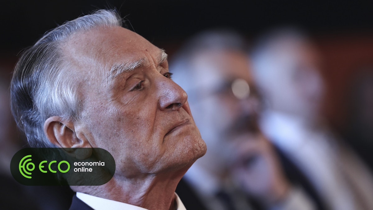 Cavaco Silva alerta que prioridade de Portugal não deverá ser captar elevado montante de fundos comunitários