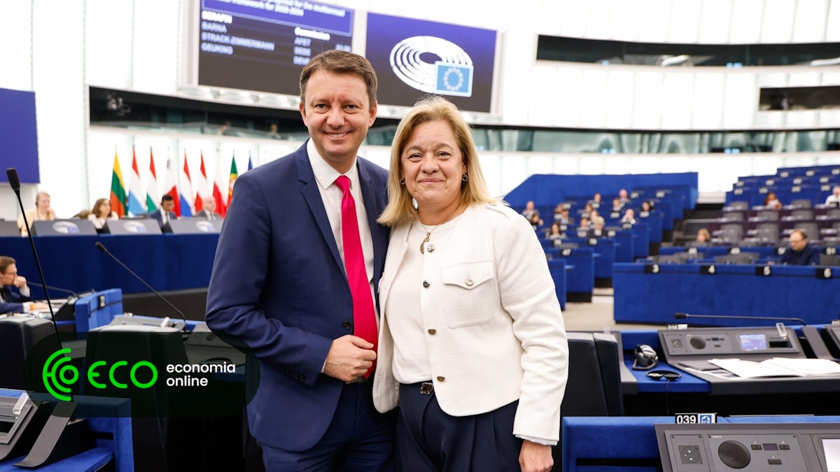 Parlamento Europeu quer excluir custos da bazuca do próximo orçamento. Propõe aumento de 10%