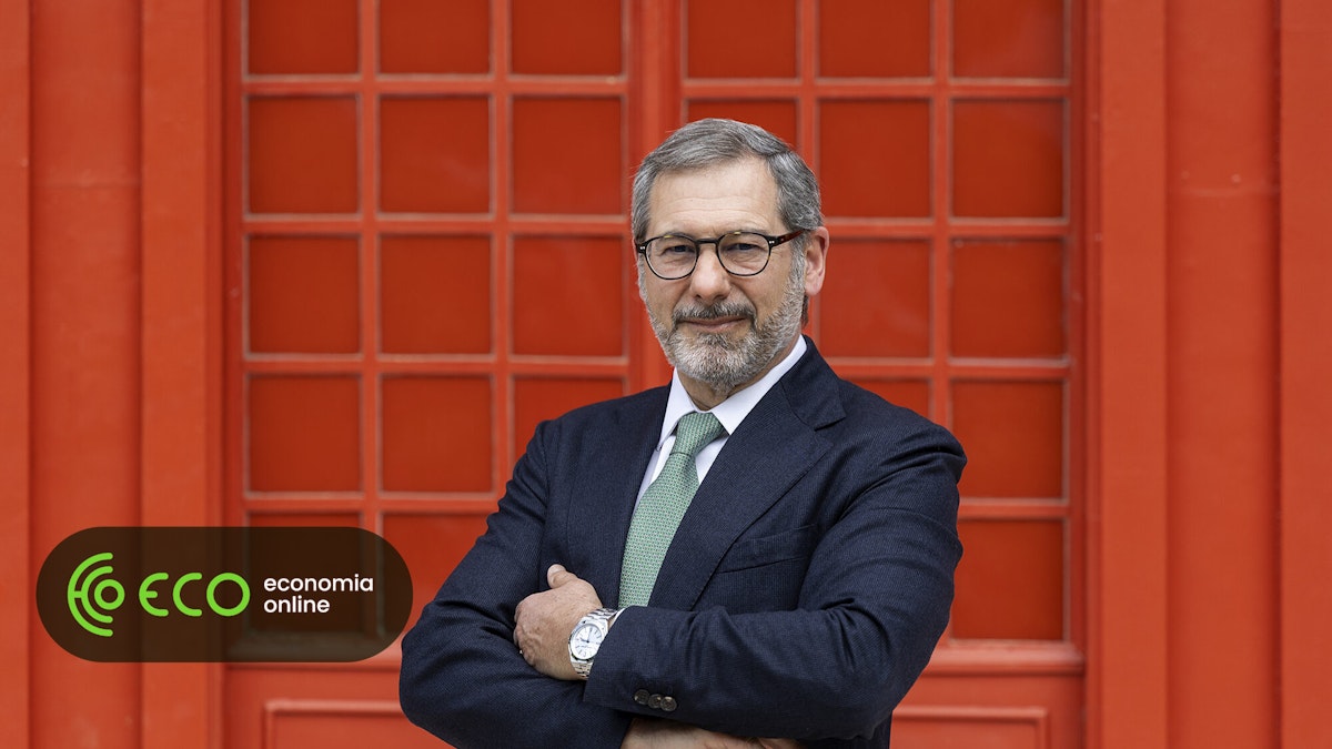“O poder político tem revelado  incompreensão e desprezo pela advocacia”