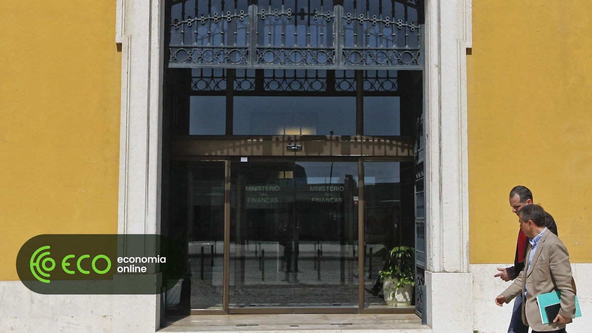 Reforma dos benefícios fiscais em Portugal é “limitada”, alerta a Comissão Europeia