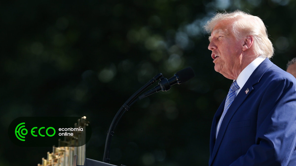 Trump processado por venda de acesso às suas publicações