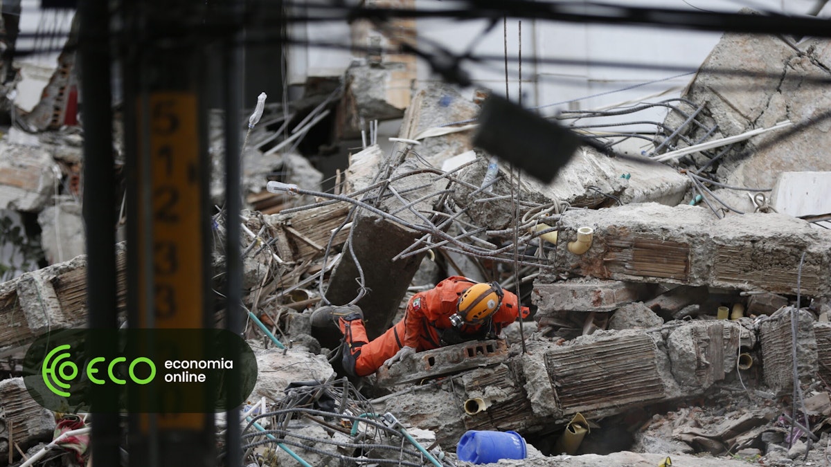 Sobe para 273 número de mortos em sismo na Colômbia