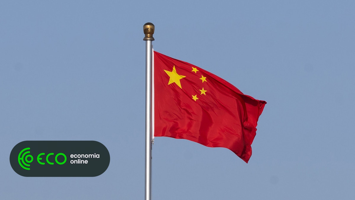 China acusa EUA de afastarem tecnológicas chinesas