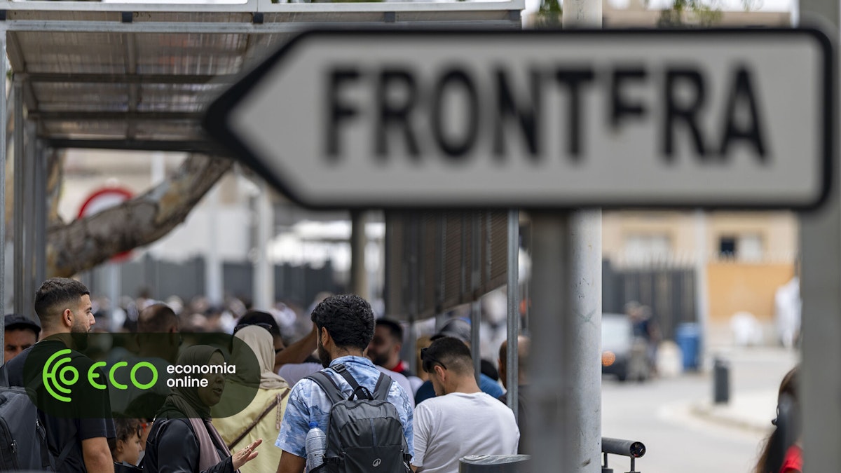 Polícia espanhola já pede passaporte a viajantes de Itália