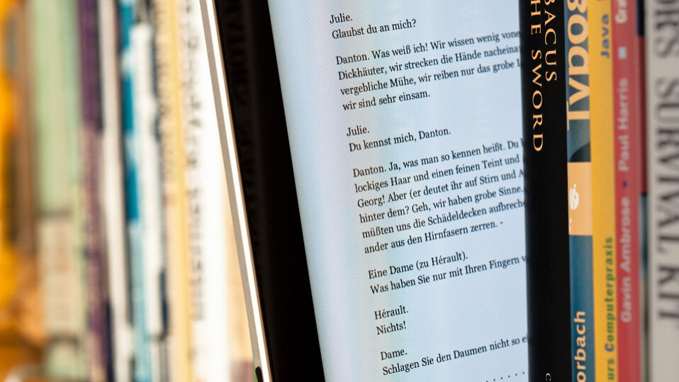 Livros pelo Telegram ‘rasgam’ mais de 75 milhões às editoras