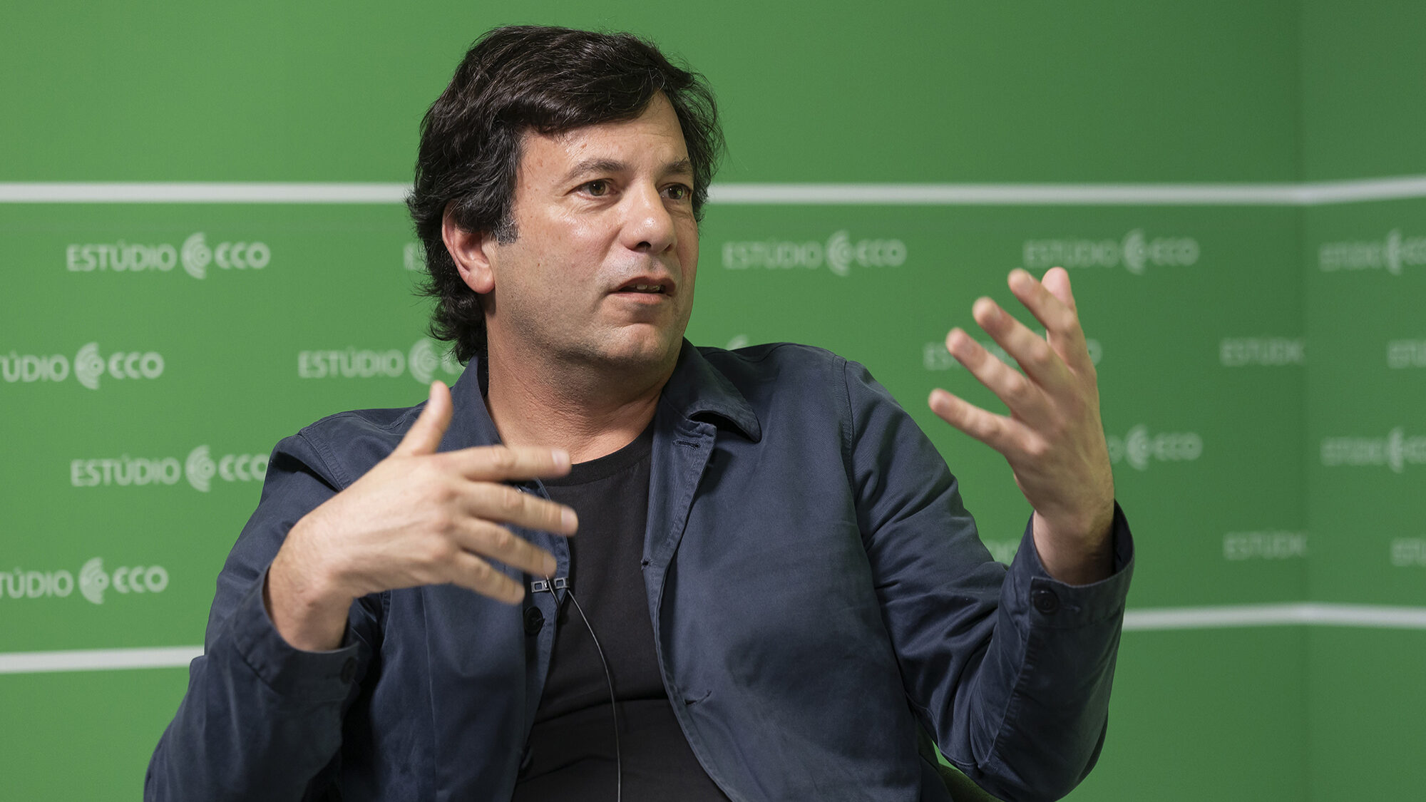 Plot lança ferramenta que avalia marcas na IA